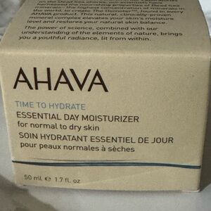 AHAVA Time to Hydrate Essential Day Moisturizer - Cream and Blue